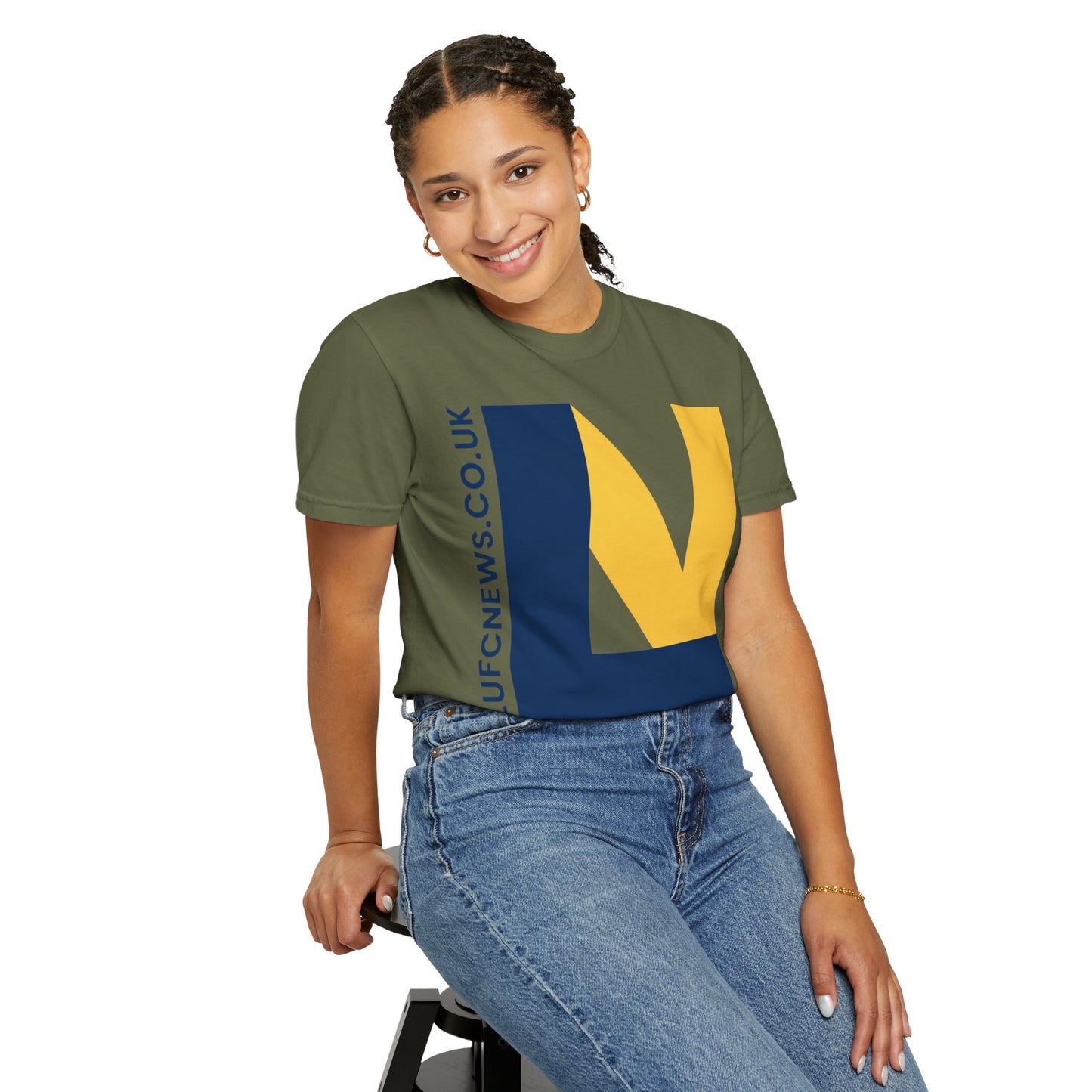 LUFC News Graphic Tee: Unisex Everyday Edition