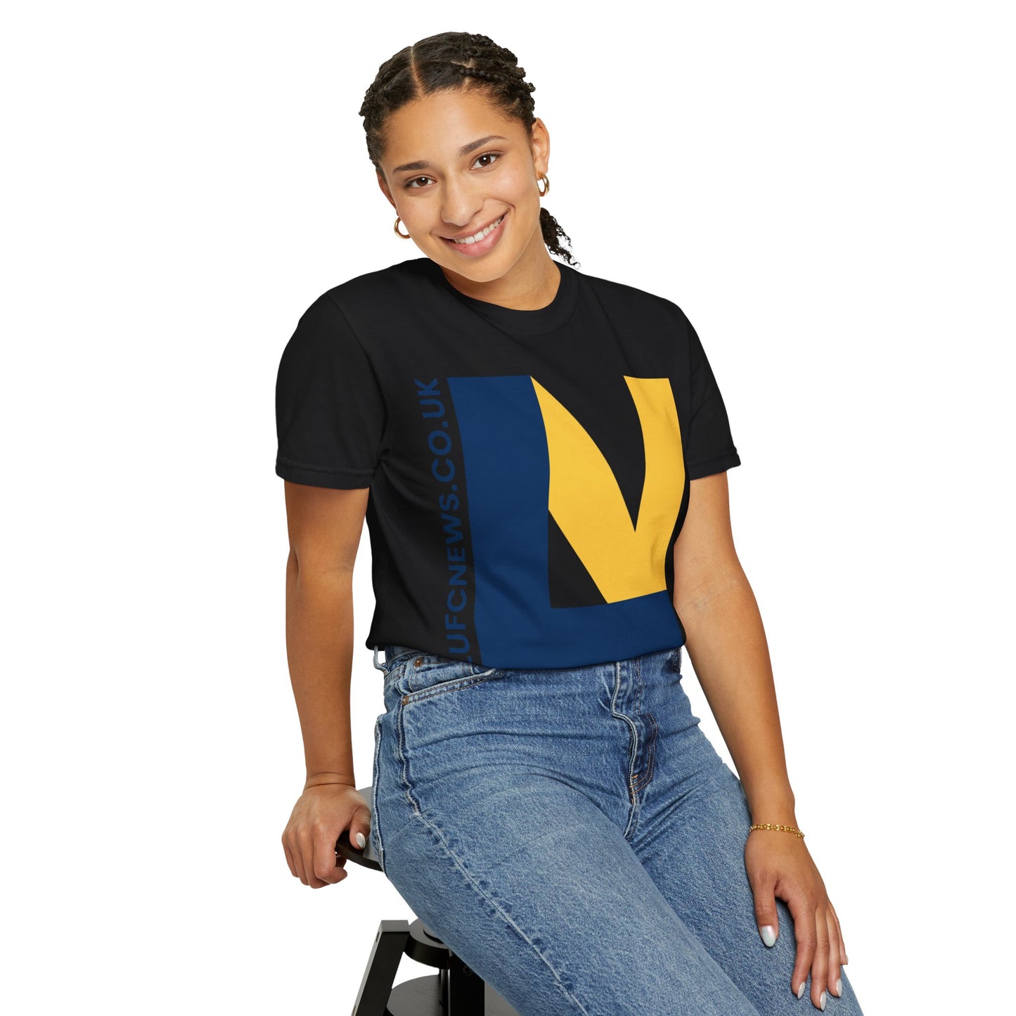 LUFC News Graphic Tee: Unisex Everyday Edition