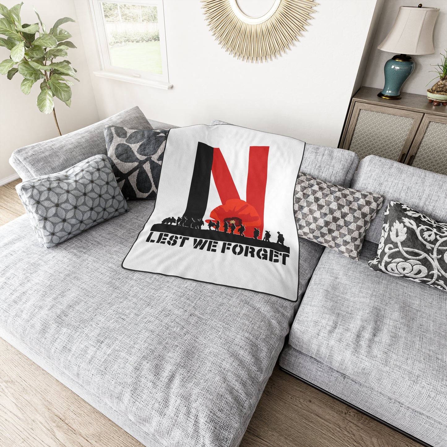 LUFC “Lest We Forget” Remembrance Snuggle Blanket: Tribute Design