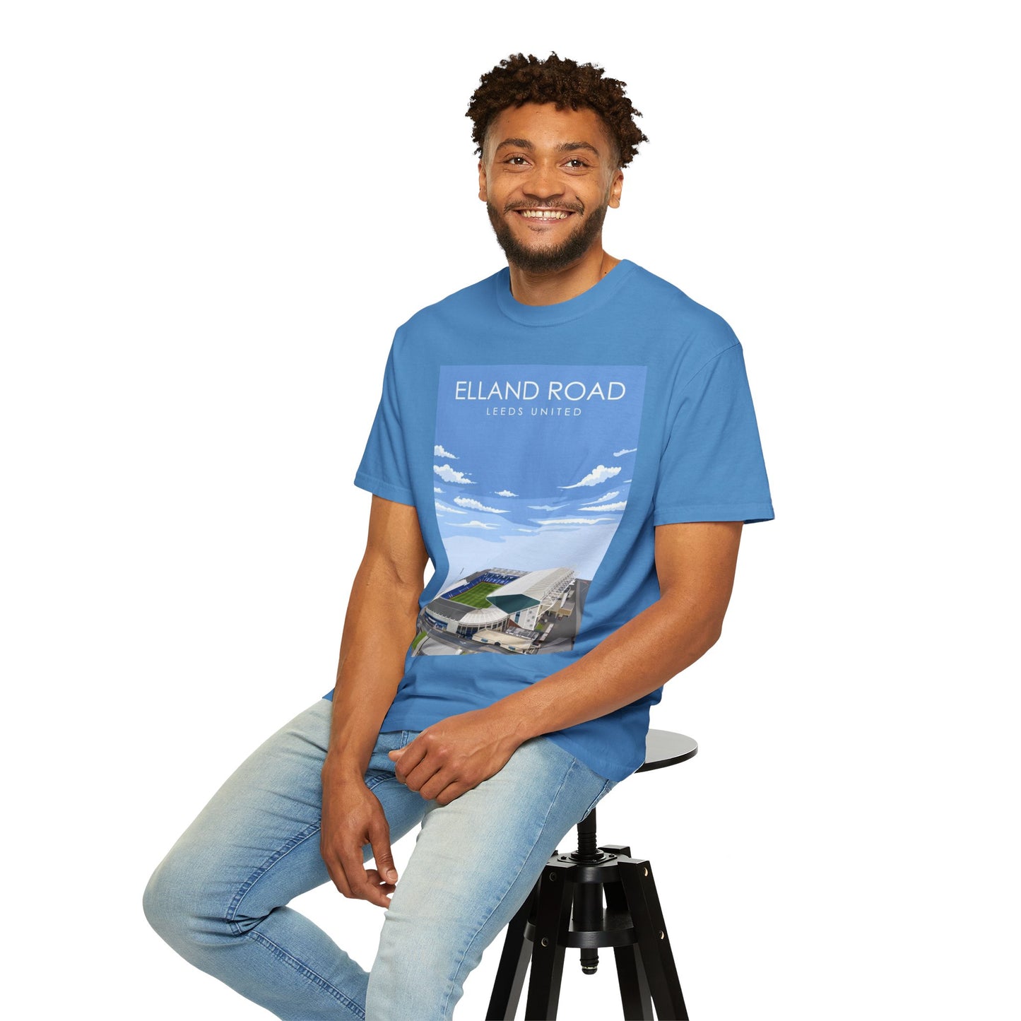 LUFC News Graphic Tee | Garment-Dyed Unisex T-Shirt