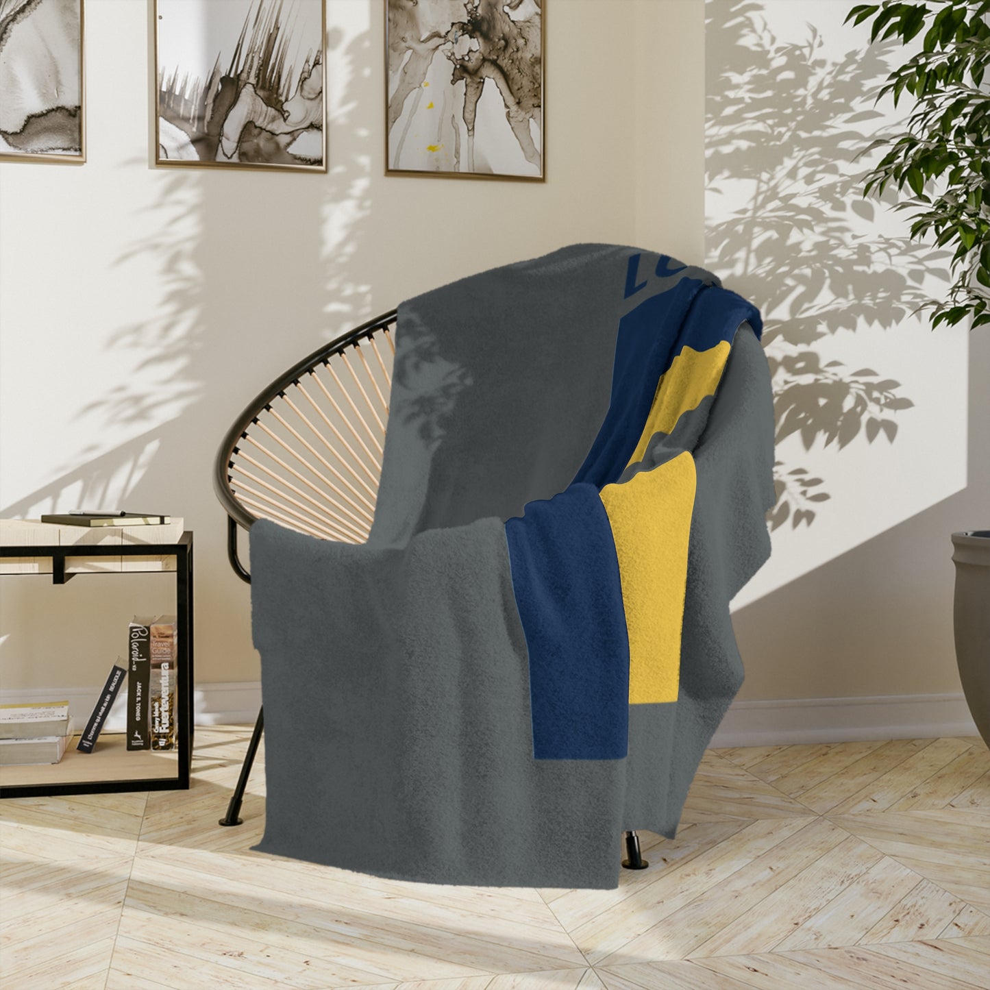 LUFC “LUFCNEWS.CO.UK” Velveteen  Sports Blanket: Official Fan Media  Design