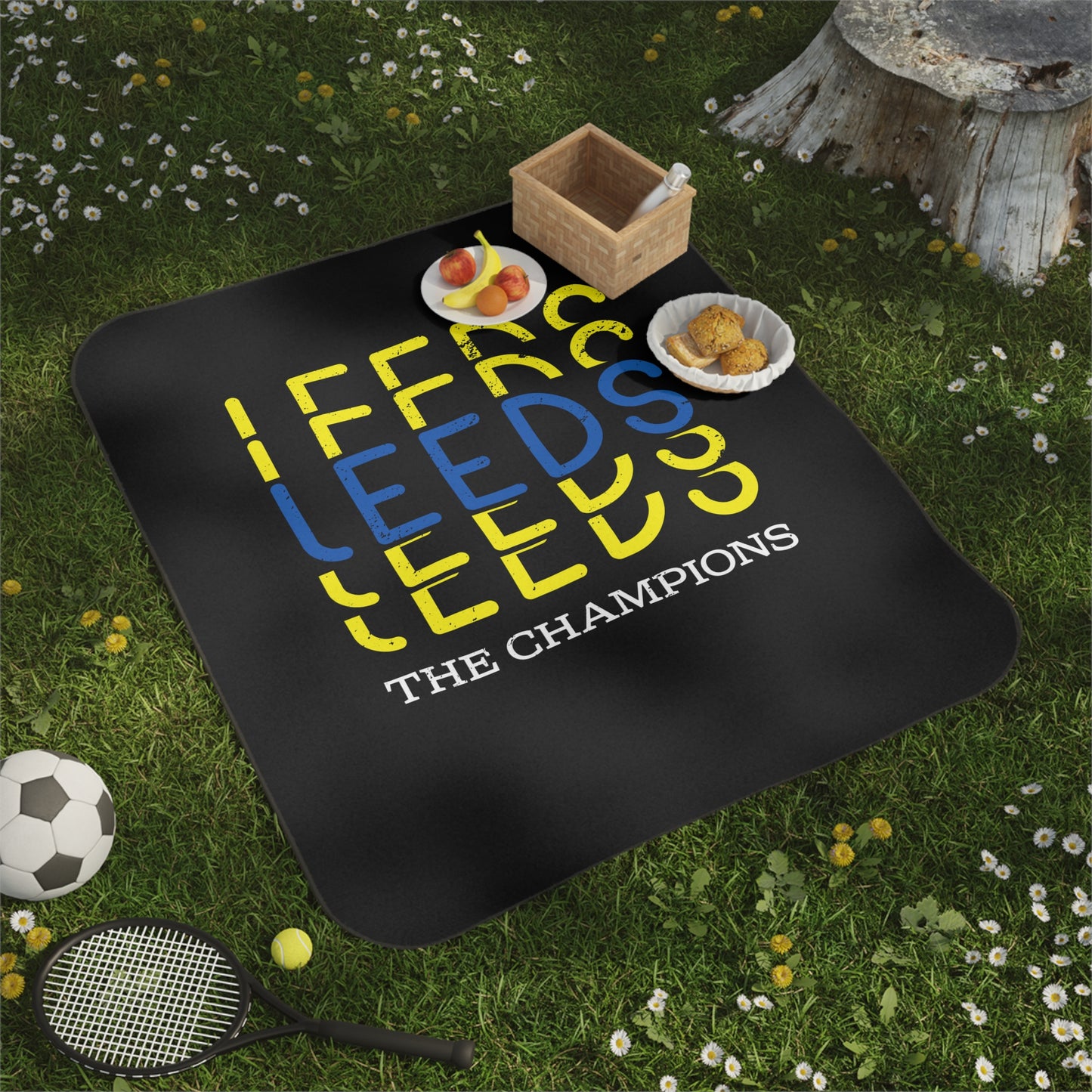 LUFC “Leeds The Champions” Picnic  Blanket: Vibrant Fan Design