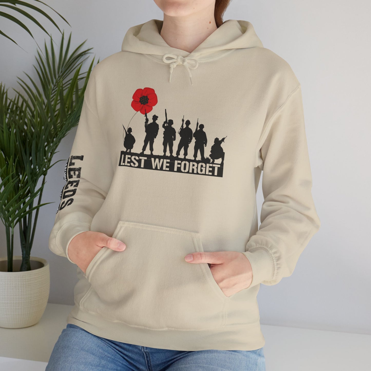 LUFC Global Spirit Hoodie Heavy Blend™ Unisex