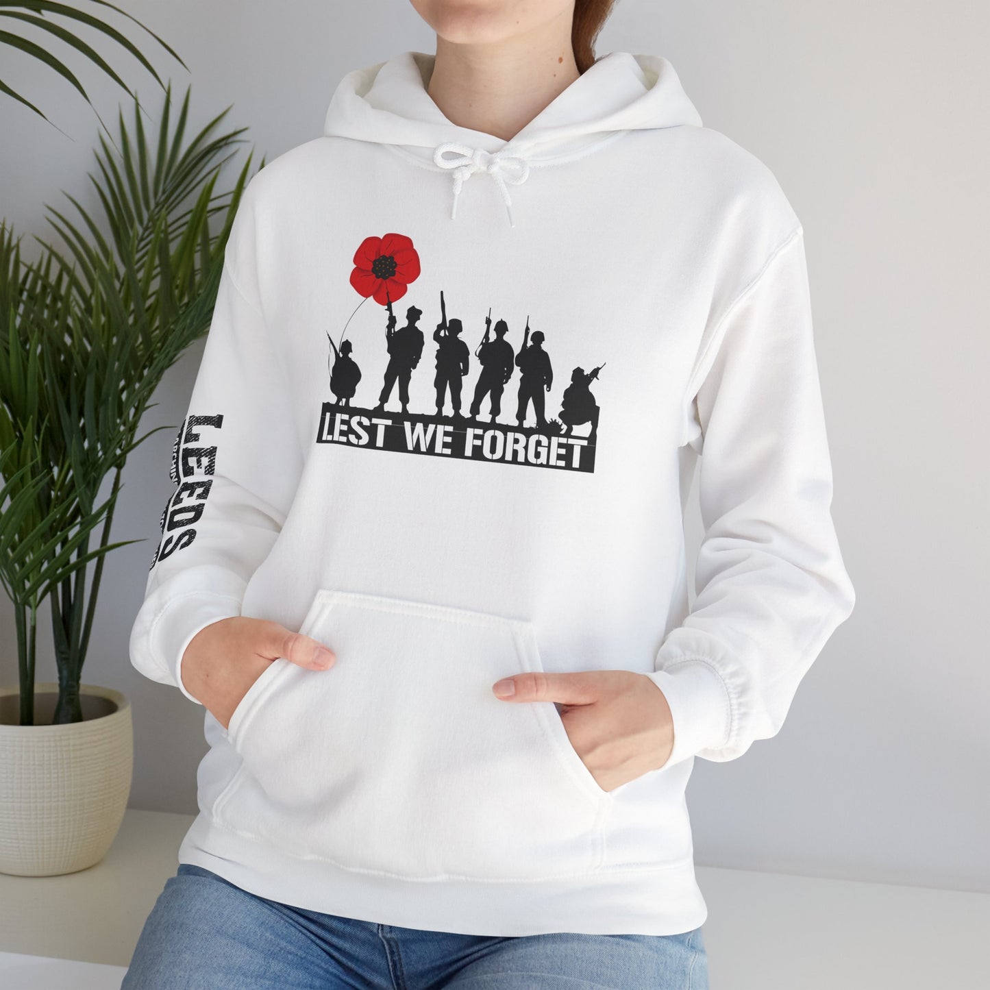 LUFC Global Spirit Hoodie Heavy Blend™ Unisex