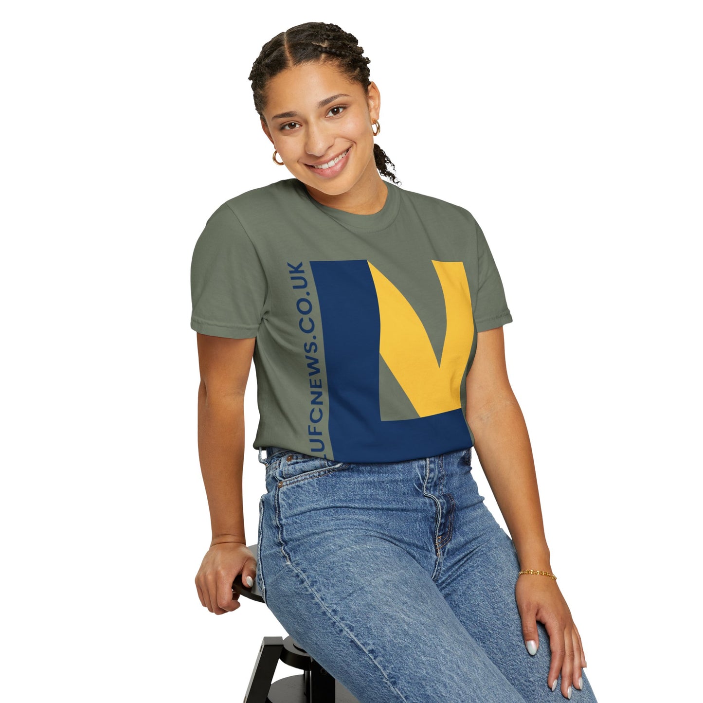 LUFC News Graphic Tee: Unisex Everyday Edition