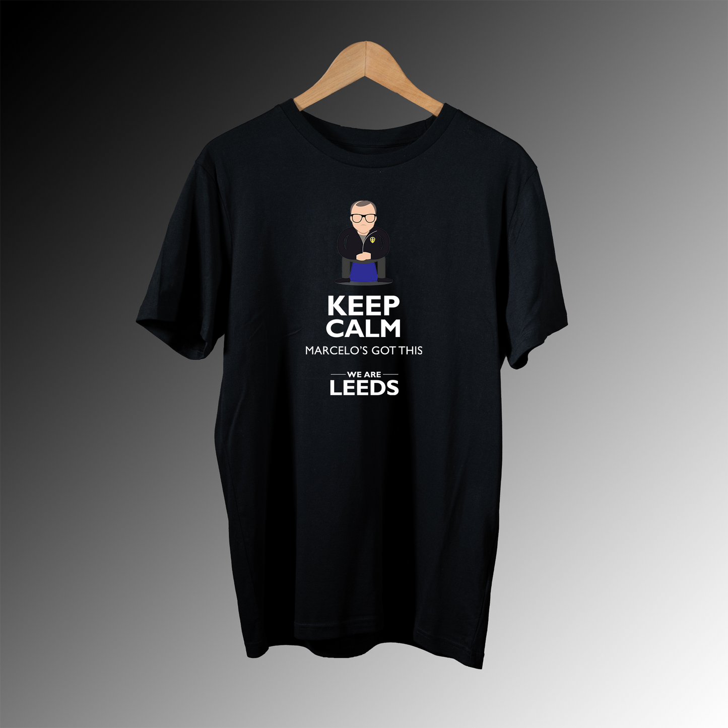 Leeds United Marcelo Bielsa Keep Calm Marcelo's Got This We Are Leeds t-shirt för kvinnor i svart och vitt