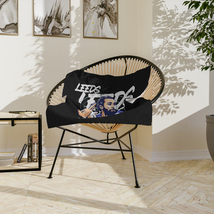 21 LUFC Christmas Velveteen Sports Blanket “ALL LEEDS AREN’T WE” Christmas Edition - Lufcnews.co.uk