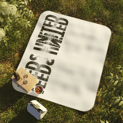 LUFC “Leeds United” Picnic Blanket:  Iconic Club Logo Design