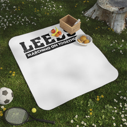 LUFC “Marching On Together” Picnic  Blanket: Iconic Leeds United Logo