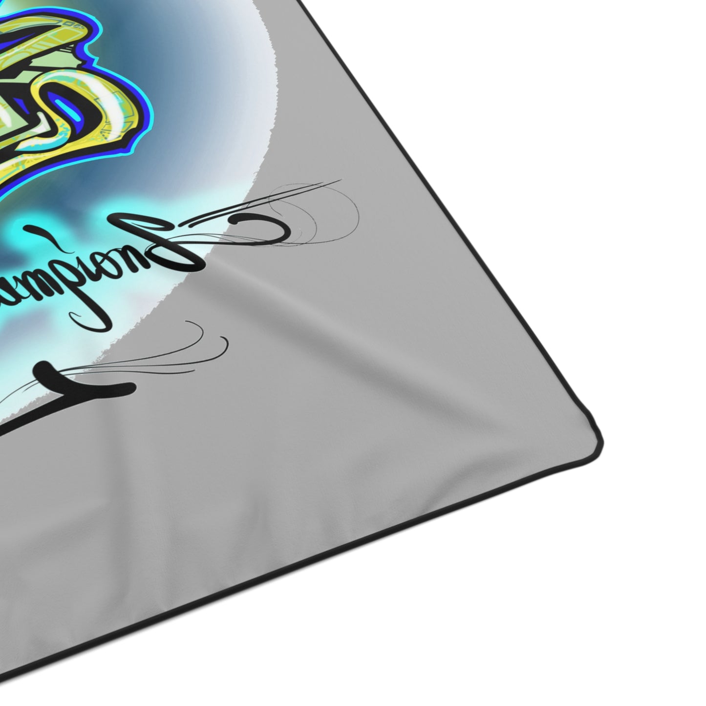 LUFC “Leeds United Graffiti”  Polyester Fleece Blanket: Bold Fan  Art Design