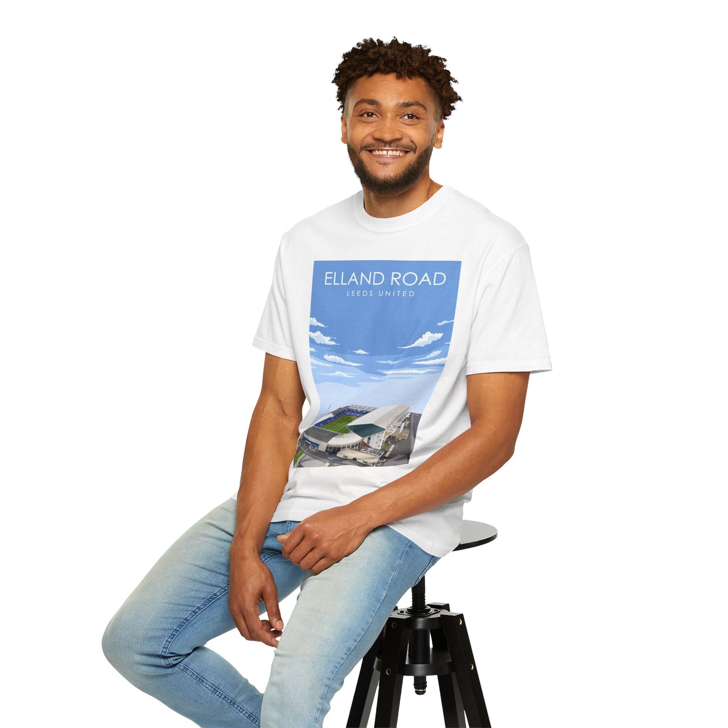 LUFC News Graphic Tee | Garment-Dyed Unisex T-Shirt