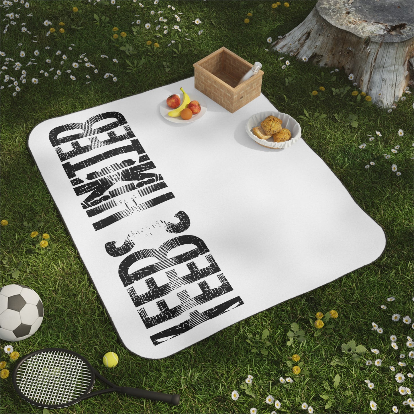 LUFC “Leeds United” Picnic Blanket:  Iconic Club Logo Design